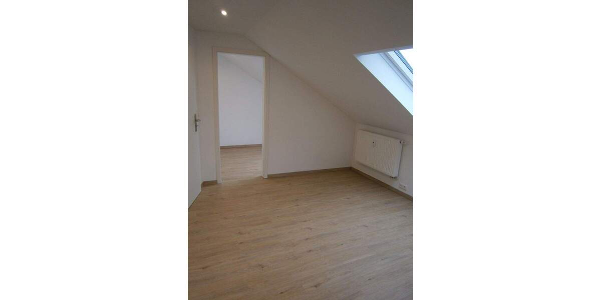 Mehrfamilienhaus, Wohnhaus Ebelsbach - 8 Zimmer, 649.000&euro; | Angebot:25695839