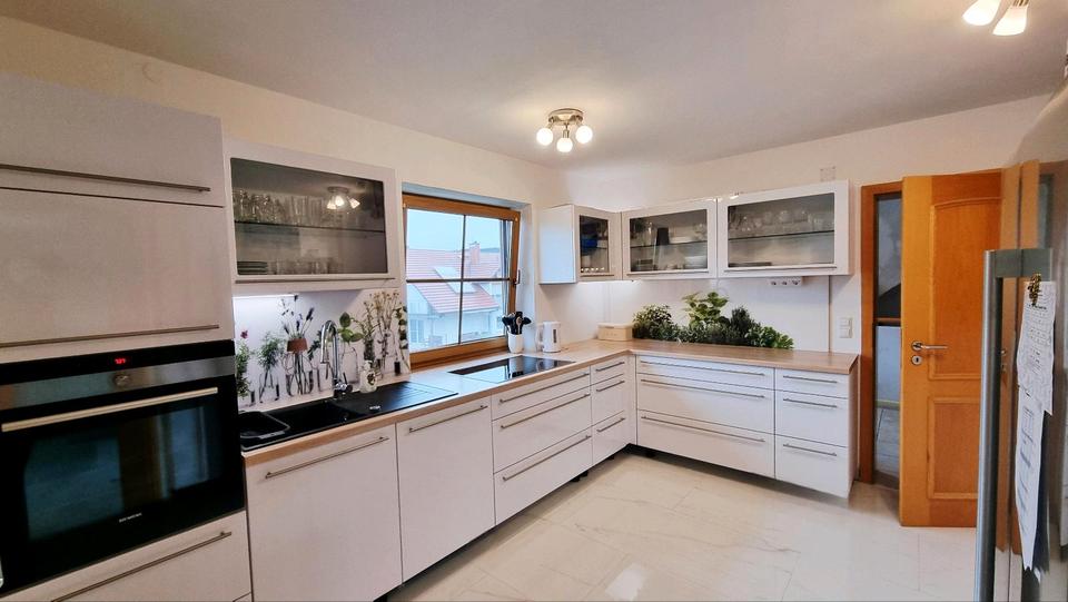 Einfamilienhaus Breitbrunn - 5 Zimmer, 160 m&sup2;, 550.000&euro; | Angebot:25160360