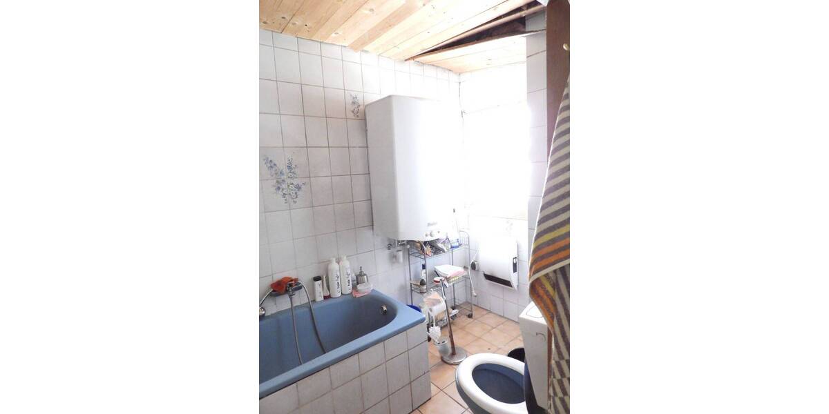 Mehrfamilienhaus, Wohnhaus Mühlhausen - 6 Zimmer, 200 m&sup2;, 75.000&euro; | Angebot:25695699