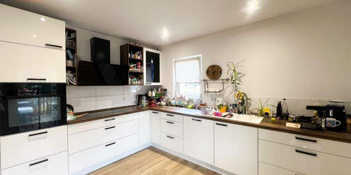 Einfamilienhaus Burgwindheim - 5 Zimmer, 150 m&sup2;, 460.000&euro; | Angebot:25769092