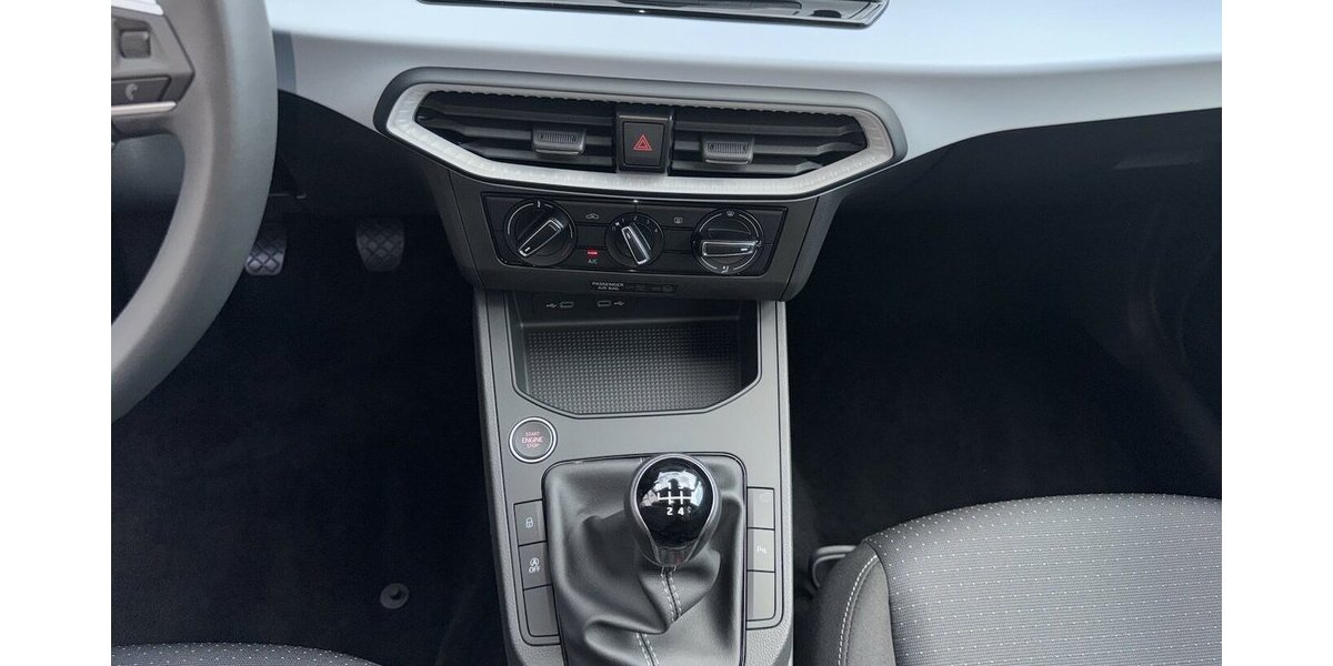 Seat Ibiza Style 40th Annivers.*LED/Navi-App/Kamera/Key 14.655 km 16.390 &euro; Bamberg 96052