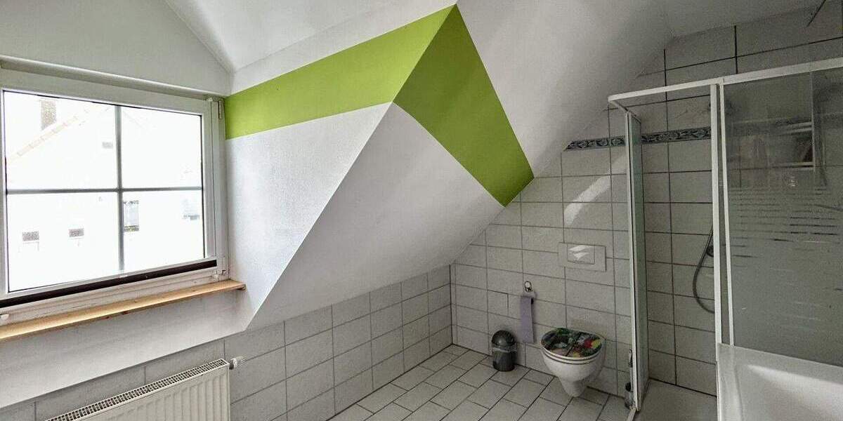 Doppelhaushälfte Pommersfelden - 5 Zimmer, 124 m&sup2;, 399.000&euro; | Angebot:25748958