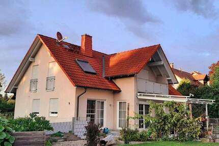 Haus Reckendorf Obermanndorf - 6 Zimmer, 179 m&sup2;, 585.000&euro; | Angebot:25760457