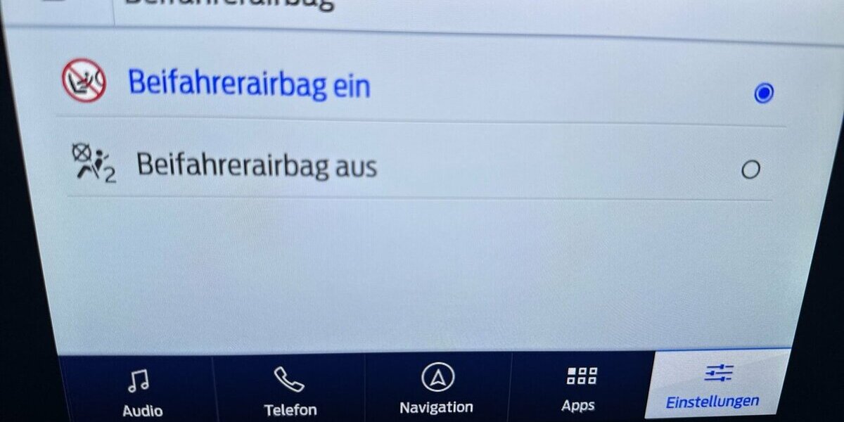 Ford Kuga 1.5 Cool & Connect *Navi/Sitzhzg/Tempomat/1.H 9.958 km 20.980 &euro; Bamberg 96052