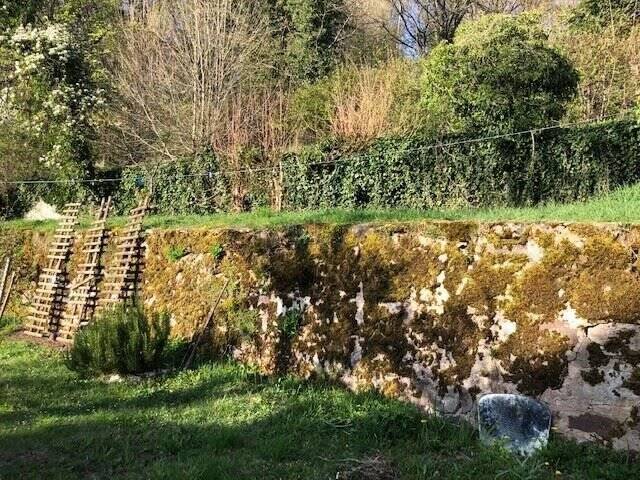 Mehrfamilienhaus, Wohnhaus Schlüsselfeld Aschbach - 9 Zimmer, 273 m&sup2;, 265.000&euro; | Angebot:25678474