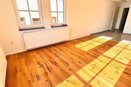 Wohnung Heßdorf Untermembach - 3 Zimmer, 72 m&sup2;, 289.000&euro; | Angebot:24658253