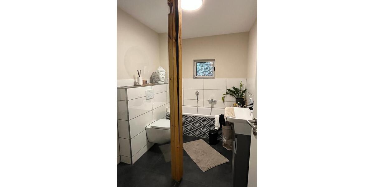 Erdgeschoßwohnung Hallstadt - 3 Zimmer, 90 m&sup2;, 500&euro; | Angebot:26632552