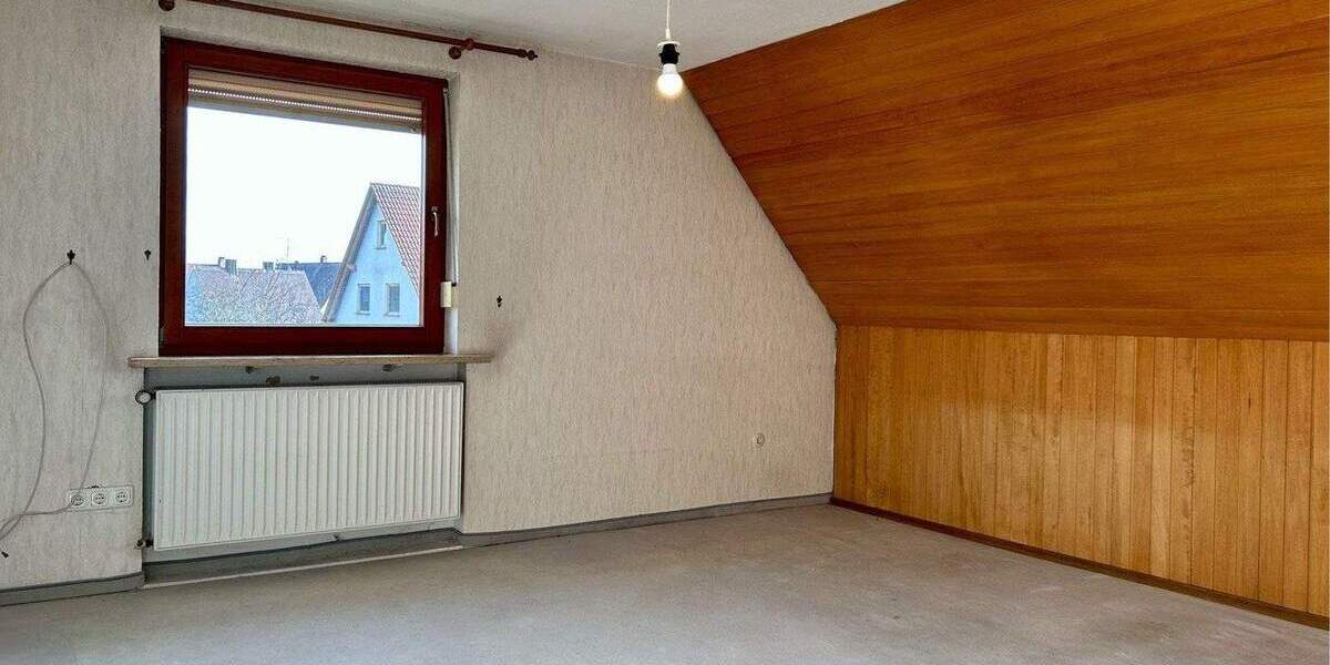 Einfamilienhaus Adelsdorf Aisch - 6 Zimmer, 122 m&sup2;, 299.000&euro; | Angebot:25677867
