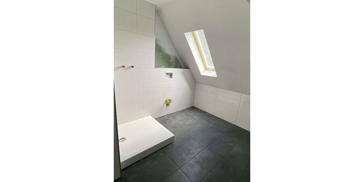 Etagenwohnung Forchheim - 5 Zimmer, 193 m&sup2;, 1.985&euro; | Angebot:26065272