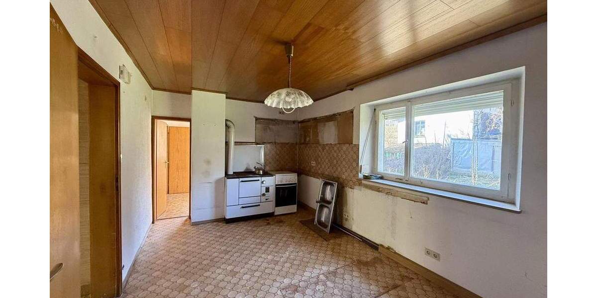 Einfamilienhaus Weilersbach - 6 Zimmer, 137 m&sup2;, 189.000&euro; | Angebot:25905561