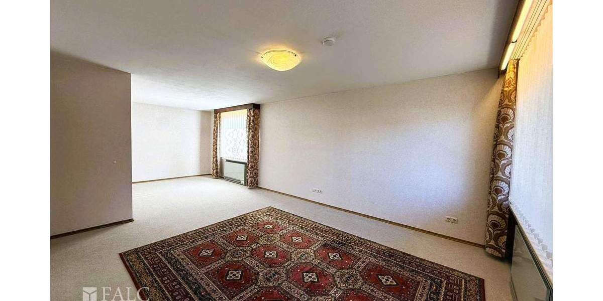 Mehrfamilienhaus, Wohnhaus Memmelsdorf - 9 Zimmer, 186 m&sup2;, 640.000&euro; | Angebot:25695315