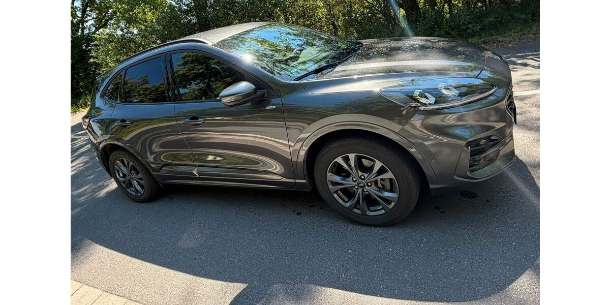 Ford Kuga 118.100 km 20.900 &euro; Höchstadt 91315
