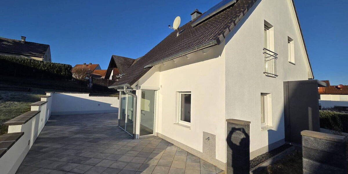 Einfamilienhaus Gerach - 5 Zimmer, 108 m&sup2;, 446.000&euro; | Angebot:25799988