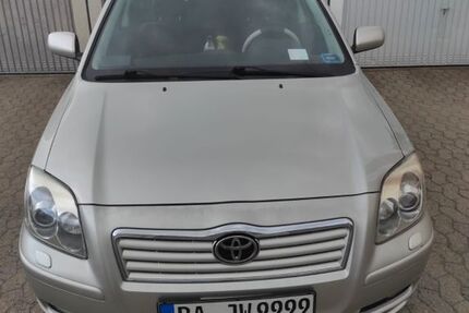 Toyota Avensis 170.000 km 4.599 &euro; Memmelsdorf 96117