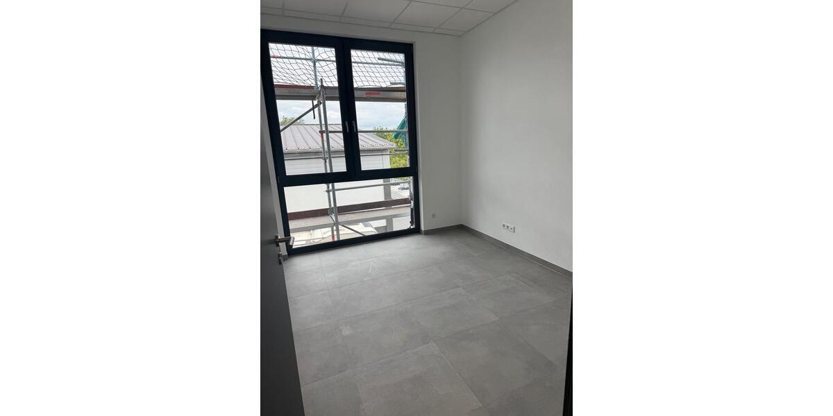 Gewerbeobjekt Möhrendorf - 880&euro; | Angebot:25327612