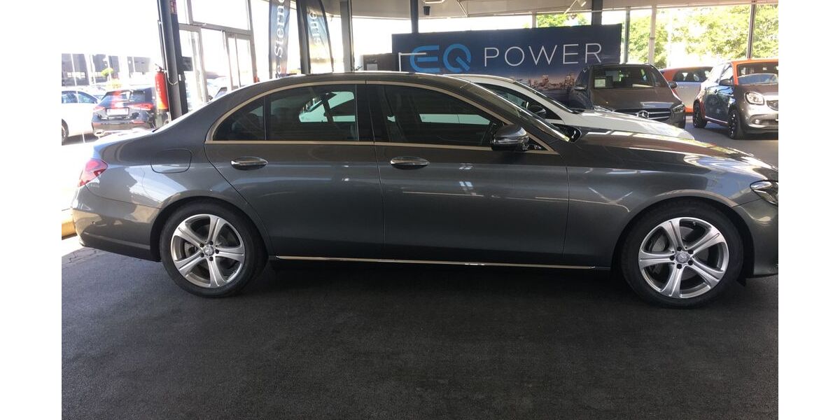Mercedes-Benz E 350 126.000 km 22.990 &euro; Bamberg 96052