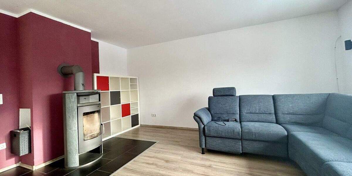 Doppelhaushälfte Pommersfelden - 5 Zimmer, 124 m&sup2;, 399.000&euro; | Angebot:25748958