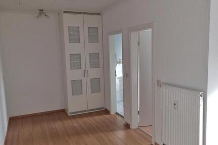 Wohnung Stegaurach - 1 Zimmer, 30 m&sup2;, 345&euro; | Angebot:25406641