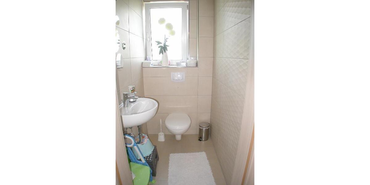 4 Zi. Erdgeschoss Wohnung mit Garten und 2 Stellplätzen - Etagenwohnung Höchstadt | Angebot:26802455