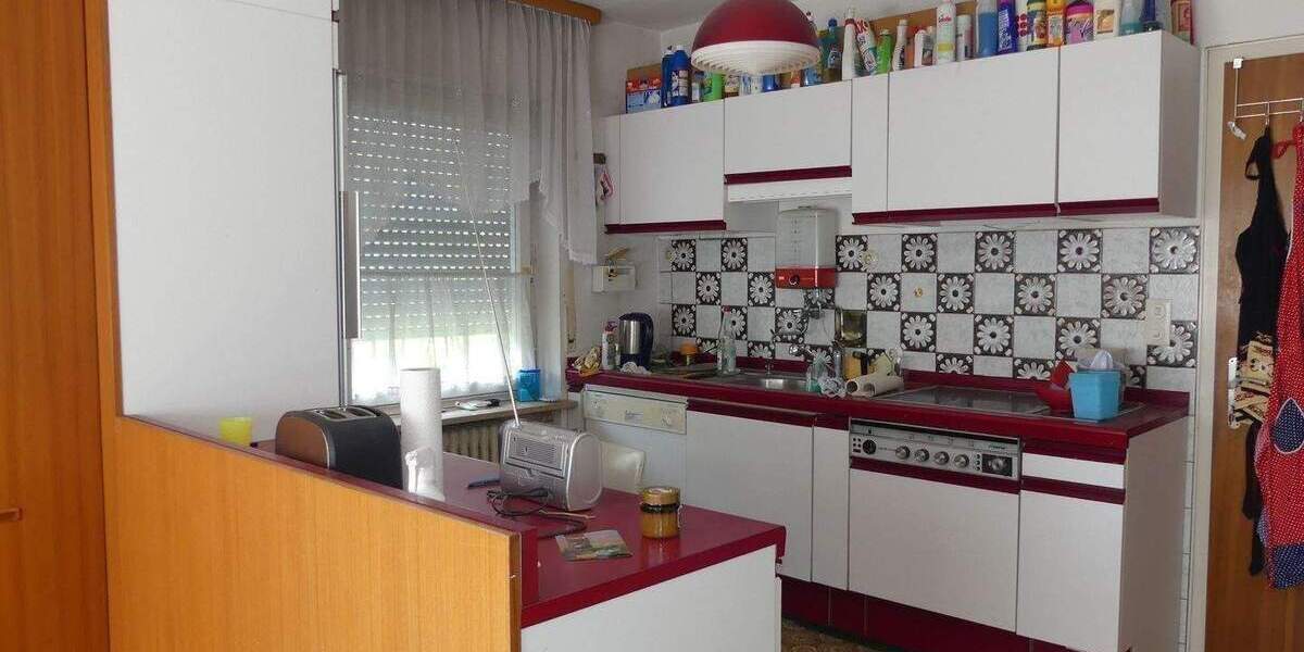 Mehrfamilienhaus, Wohnhaus Forchheim Reuth - 9 Zimmer, 233 m&sup2;, 639.999&euro; | Angebot:25747793