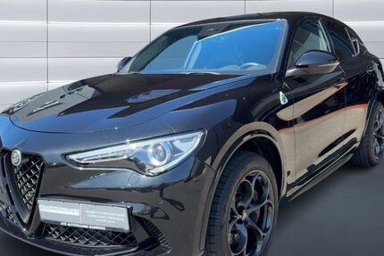 Alfa Romeo Stelvio 10.350 km 69.990 &euro; Bamberg 96052
