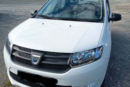 Dacia Sandero 151.000 km 2.600 &euro; Aufseß 91347