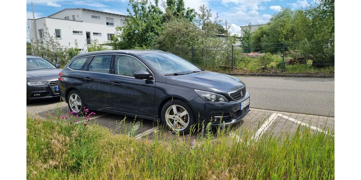 Peugeot 308 173.500 km 4.700 &euro; Eggolsheim 91330