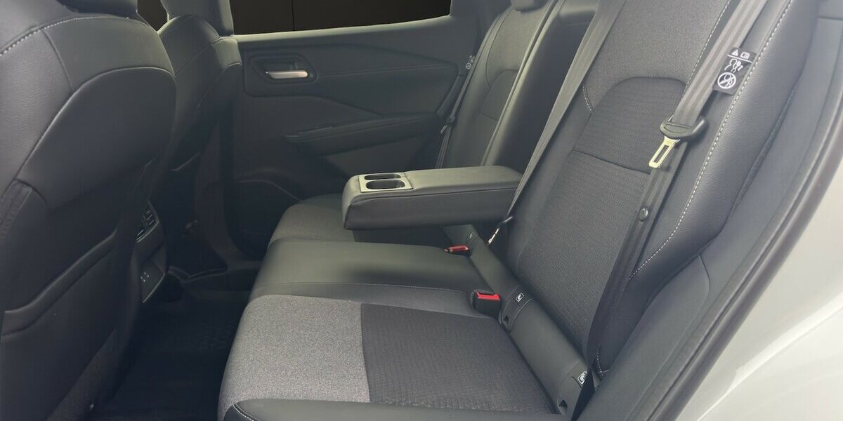 Nissan Qashqai N-Connecta XTronic *Navi/LED/Kamera360/PDC 17.515 km 25.980 &euro; Bamberg 96052