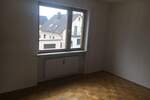 Etagenwohnung Bad Staffelstein Unterzettlitz - 4 Zimmer, 120 m&sup2;, 750&euro; | Angebot:25746580