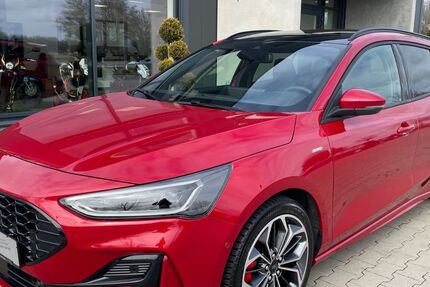 Ford Focus 17.464 km 24.965 &euro; Lonnerstadt 91475