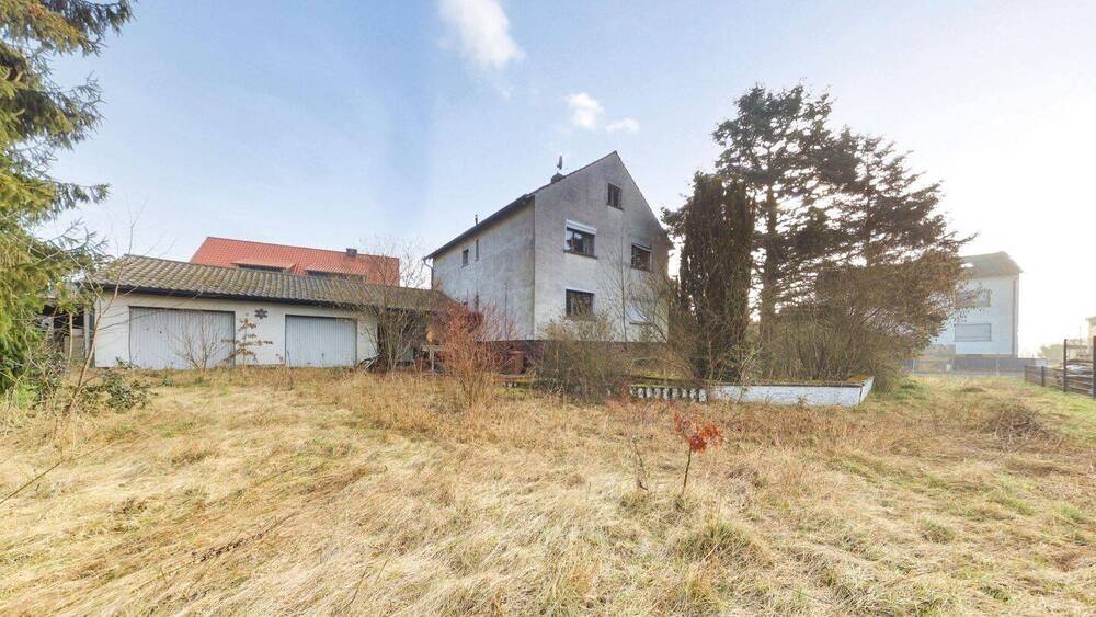 Mehrfamilienhaus, Wohnhaus Frensdorf Reundorf - 6 Zimmer, 146 m&sup2;, 197.000&euro; | Angebot:26160803