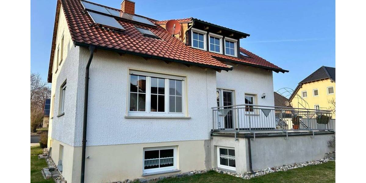 Einfamilienhaus Pommersfelden Sambach - 8 Zimmer, 144 m&sup2;, 399.000&euro; | Angebot:26015812