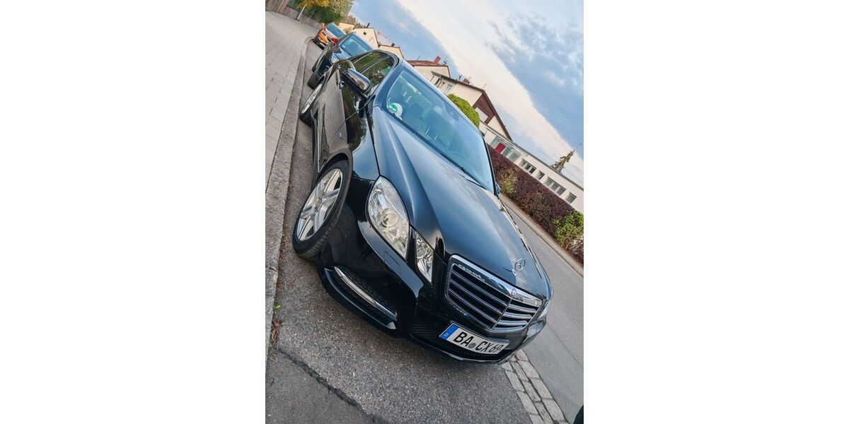 Mercedes-Benz E 200 206.000 km 14.200 &euro; Bamberg 96049