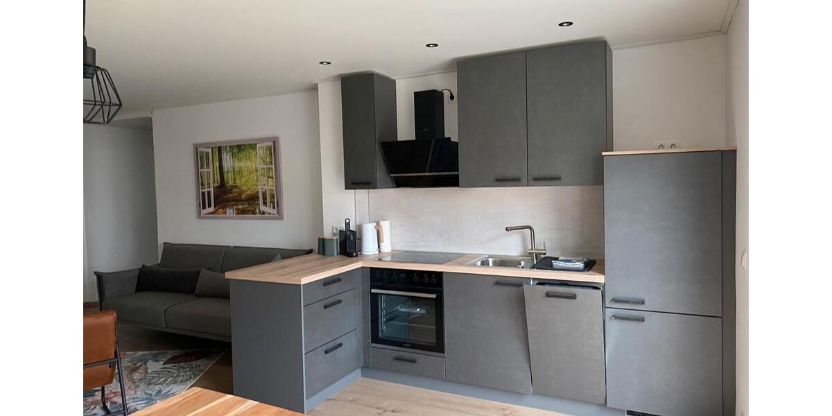 Erdgeschoßwohnung Hausen - 2 Zimmer, 60 m&sup2;, 1.350&euro; | Angebot:25174917