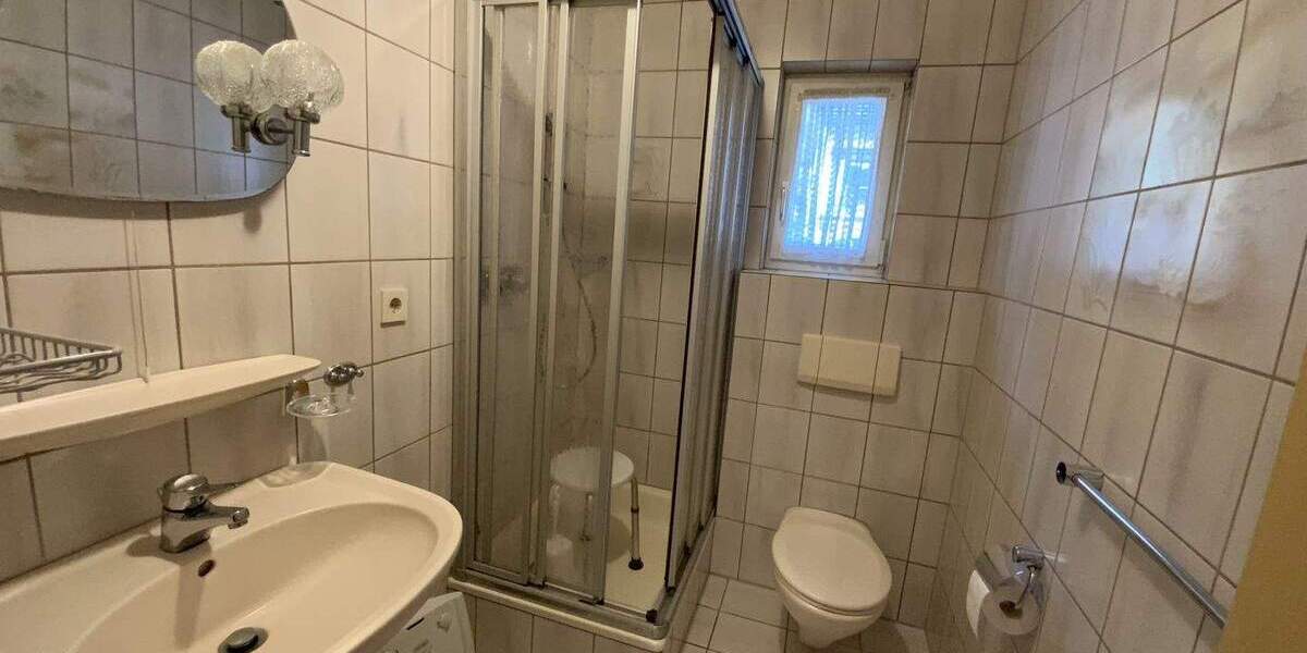 Doppelhaushälfte Ebermannstadt - 5 Zimmer, 103 m&sup2;, 325.000&euro; | Angebot:25692195