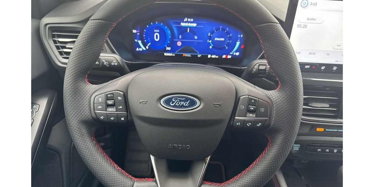 Ford Focus Turnier ST-Line X *AHK//Head-up/Navi/SHZG/PD 10.269 km 22.490 &euro; Bamberg 96052