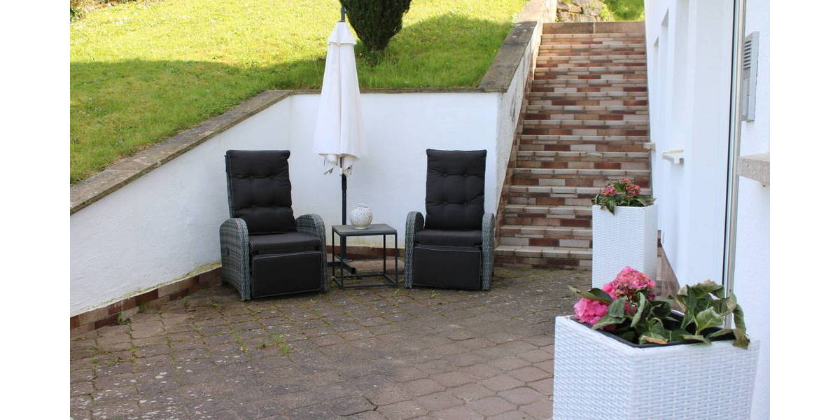 Einfamilienhaus Rentweinsdorf - 7 Zimmer, 218 m&sup2;, 495.000&euro; | Angebot:25696959