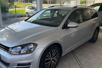 VW Golf 199.999 km 7.350 &euro; Eggolsheim 91330