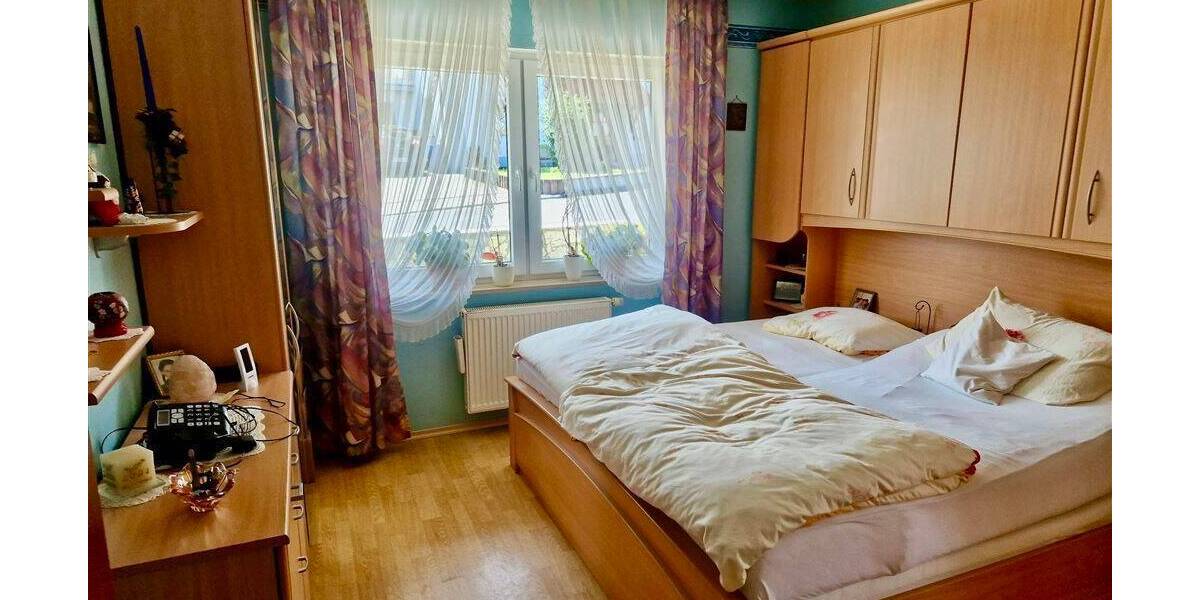 Einfamilienhaus Rentweinsdorf - 6 Zimmer, 132 m&sup2;, 295.000&euro; | Angebot:26036983