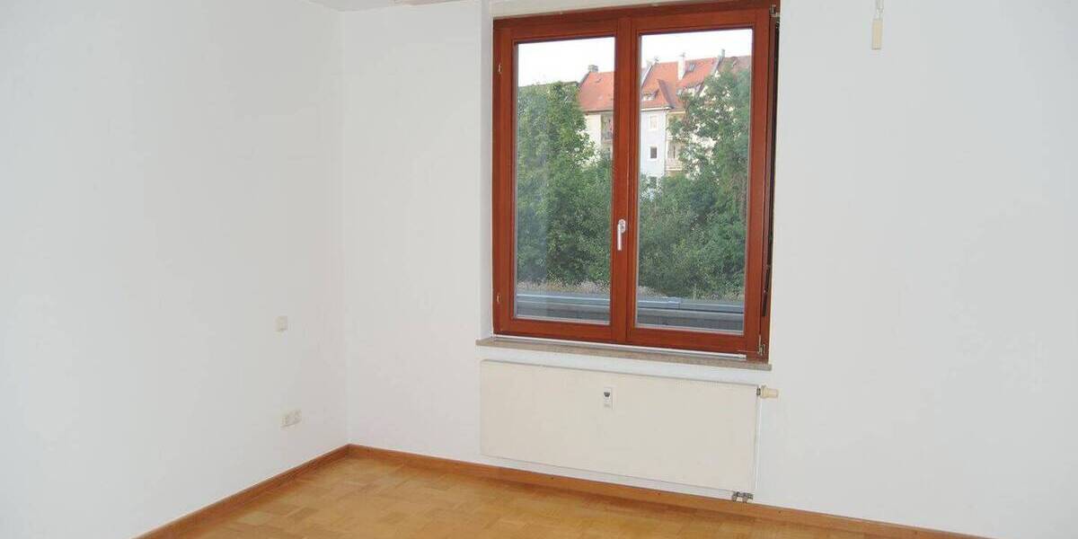 Etagenwohnung Bamberg Inselstadt - 3 Zimmer, 91 m&sup2;, 1.200&euro; | Angebot:26740955