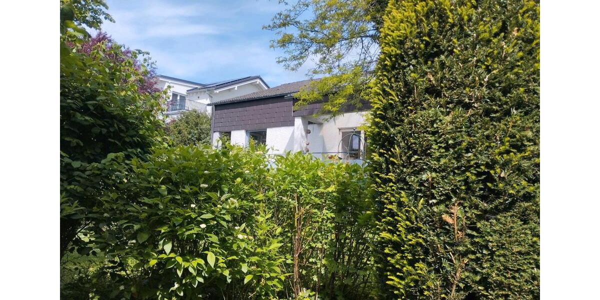Einfamilienhaus Gundelsheim - 10 Zimmer, 260 m&sup2;, 875.000&euro; | Angebot:26840078