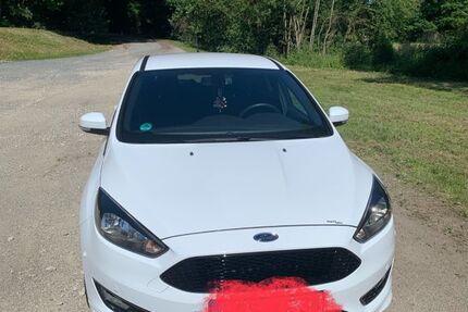 Ford Focus 43.000 km 11.500 &euro; Lußberg 96151