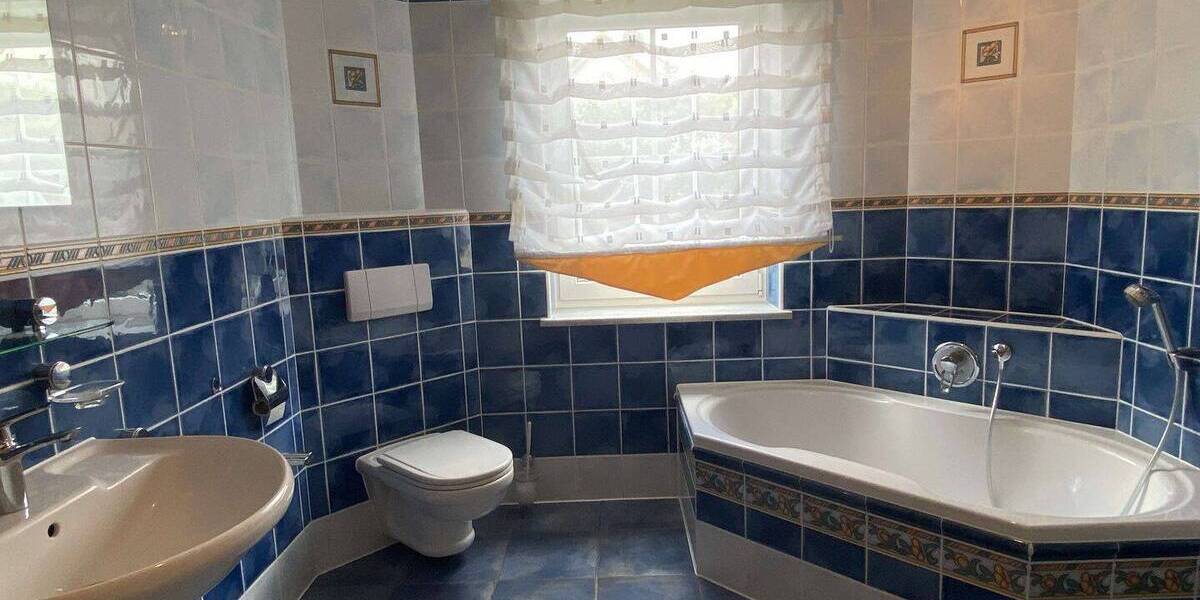 Mehrfamilienhaus, Wohnhaus Eggolsheim Kauernhofen - 8 Zimmer, 272 m&sup2;, 698.000&euro; | Angebot:25681914