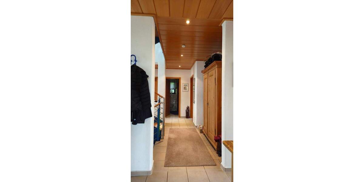 Einfamilienhaus Forchheim - 7 Zimmer, 222 m&sup2;, 897.000&euro; | Angebot:26290114