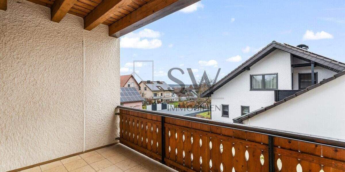 Einfamilienhaus Burgebrach - 9 Zimmer, 227 m&sup2;, 550.000&euro; | Angebot:25685831