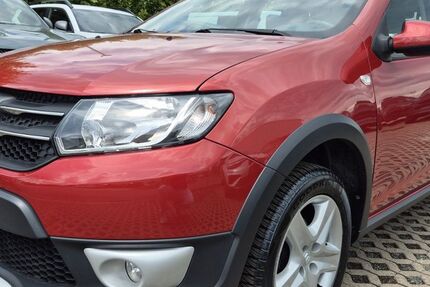 Dacia Sandero 74.227 km 6.199 &euro; Bamberg 96052