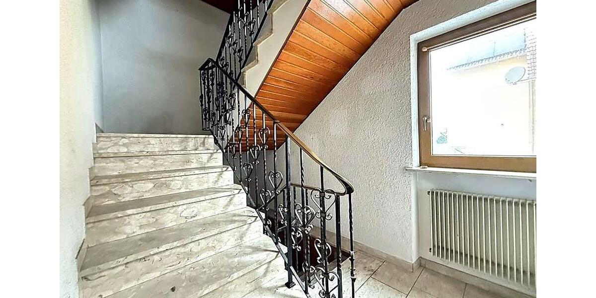 Einfamilienhaus Scheßlitz - 8 Zimmer, 315 m&sup2;, 189.000&euro; | Angebot:26636938