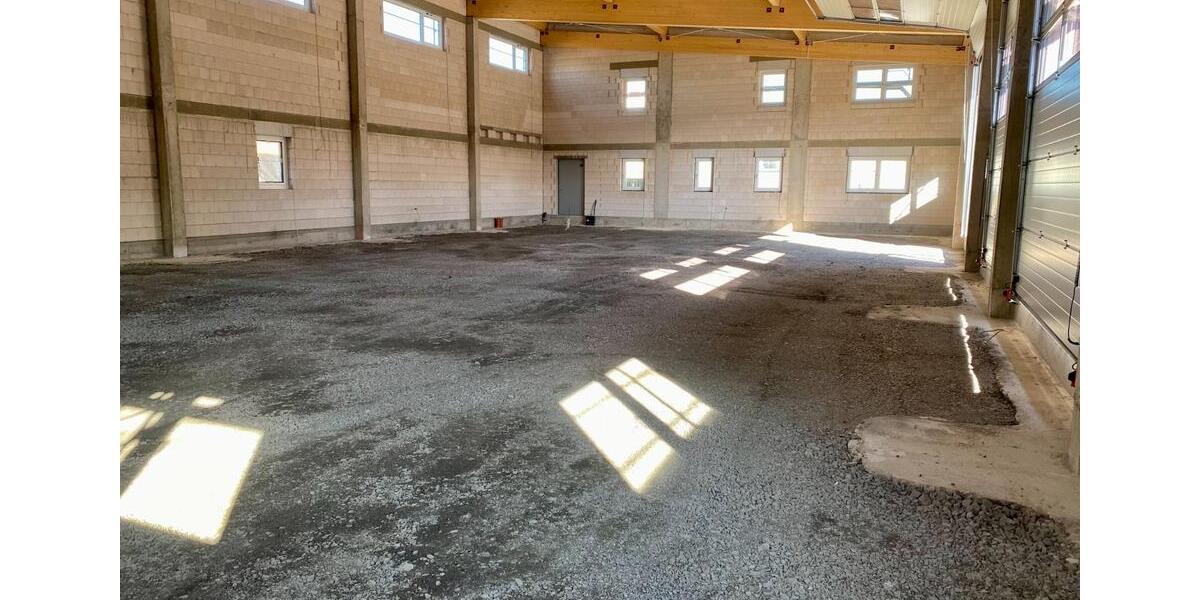 Gewerbeobjekt Burghaslach - 8&euro; | Angebot:25023116