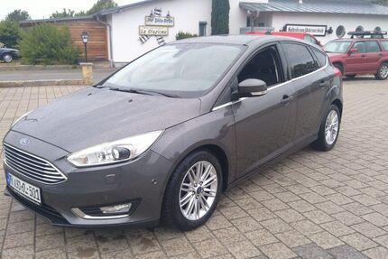 Ford Focus 152.000 km 7.200 &euro; Itzgrund 96274