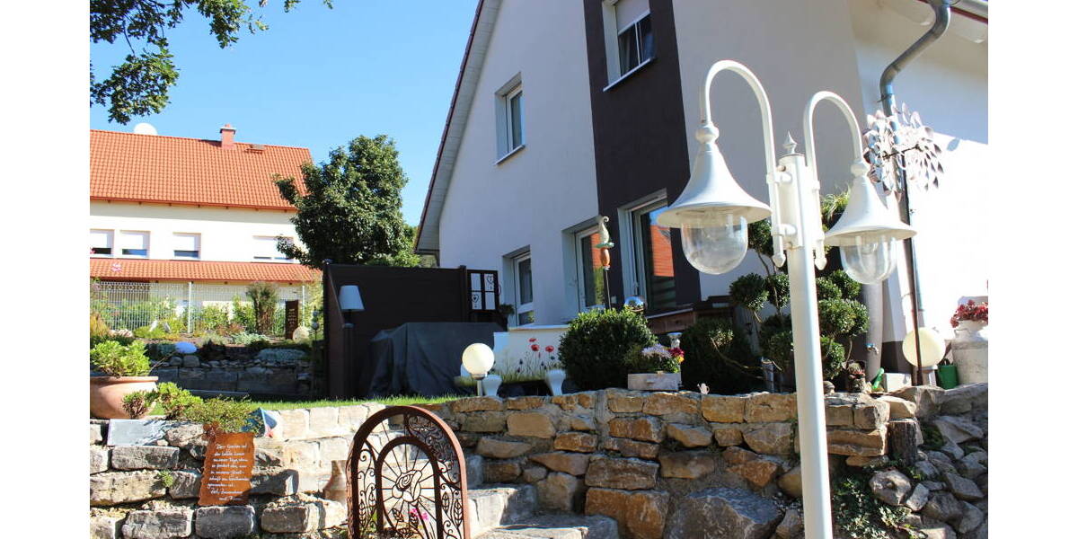 Einfamilienhaus Ebelsbach Gleisenau - 1 Zimmer, 200 m&sup2;, 630.000&euro; | Angebot:25714608